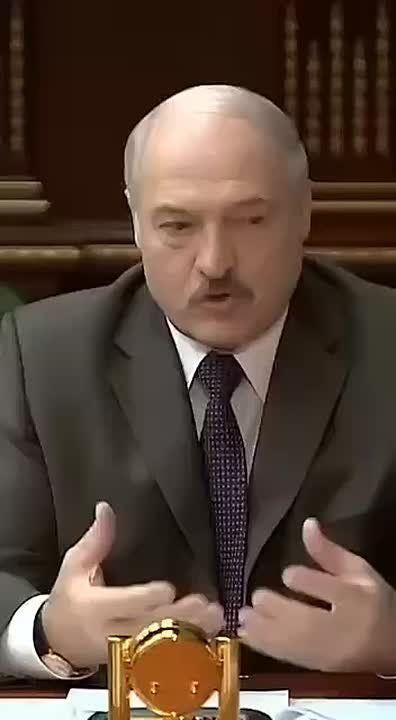  :    