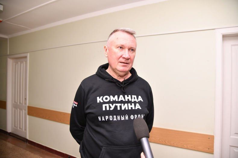 Красноярские врачи передали аппарат УЗИ медикам Свердловского муниципального округа ЛНР Красноярские врачи передали аппарат УЗИ медикам Свердловского муниципального округа ЛНР