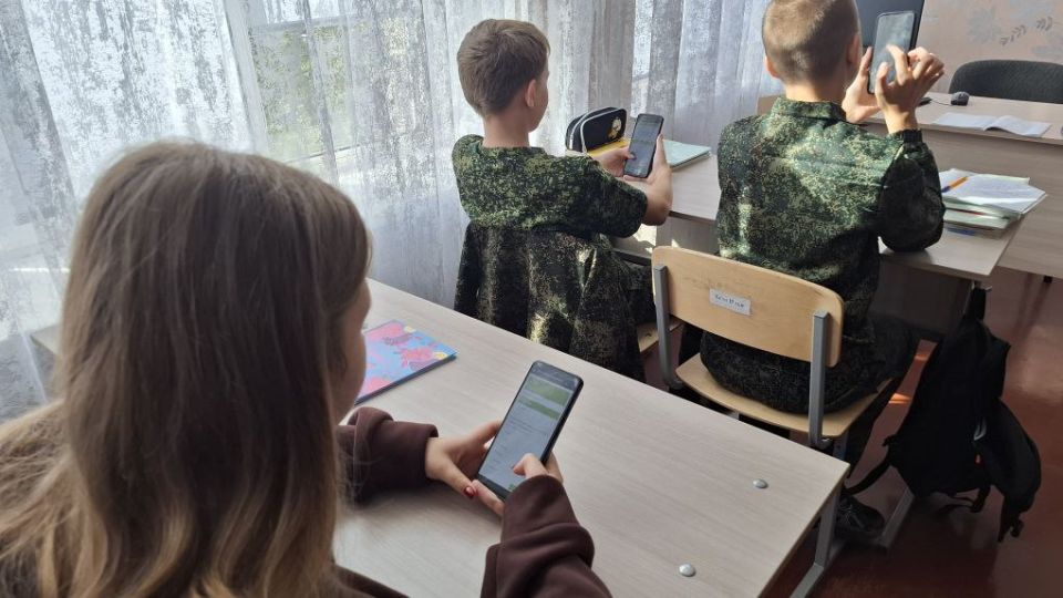 Сегодня учащиеся Ясеновской школе №2 им. Д.В.Лазутина приняли участие во всероссийском тестировании по культуре речи Сегодня учащиеся Ясеновской школе №2 им. Д.В.Лазутина приняли участие во всероссийском тестировании по культуре речи