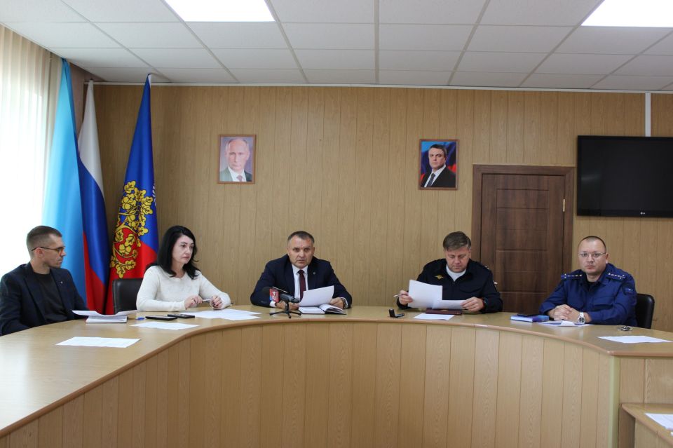 В Администрации городского округа город Ровеньки состоялось заседание антинаркотической комиссии В Администрации городского округа город Ровеньки состоялось заседание антинаркотической комиссии