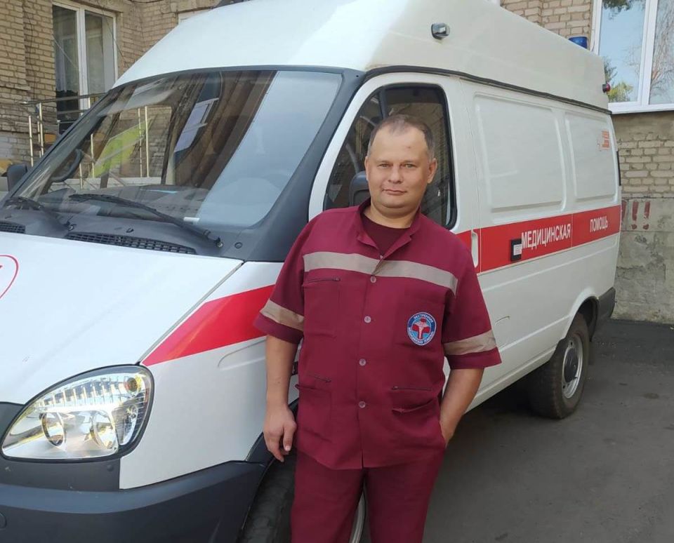 ИЗ ЖИЗНИ СКОРОЙ ПОМОЩИ. В тот день бригаду скорой помощи 51-летнему мужчине вызвала взволнованная супруга ИЗ ЖИЗНИ СКОРОЙ ПОМОЩИ. В тот день бригаду скорой помощи 51-летнему мужчине вызвала взволнованная супруга