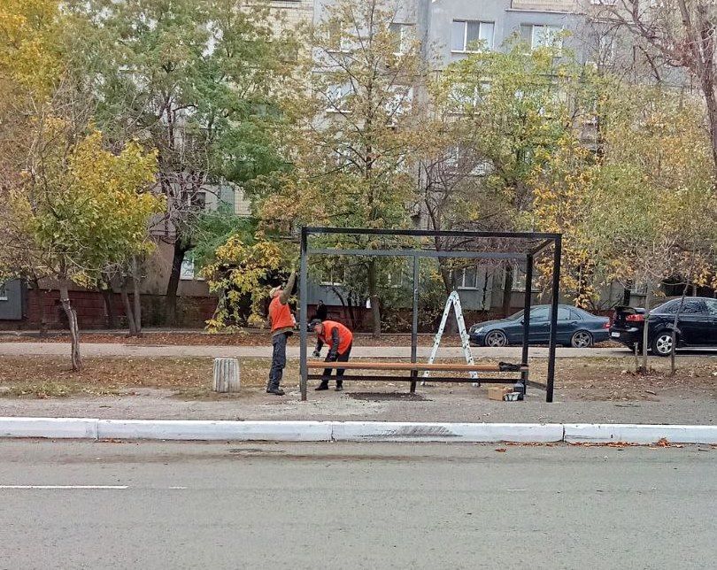 Коммунальные службы проводят работы на территории города Коммунальные службы проводят работы на территории города