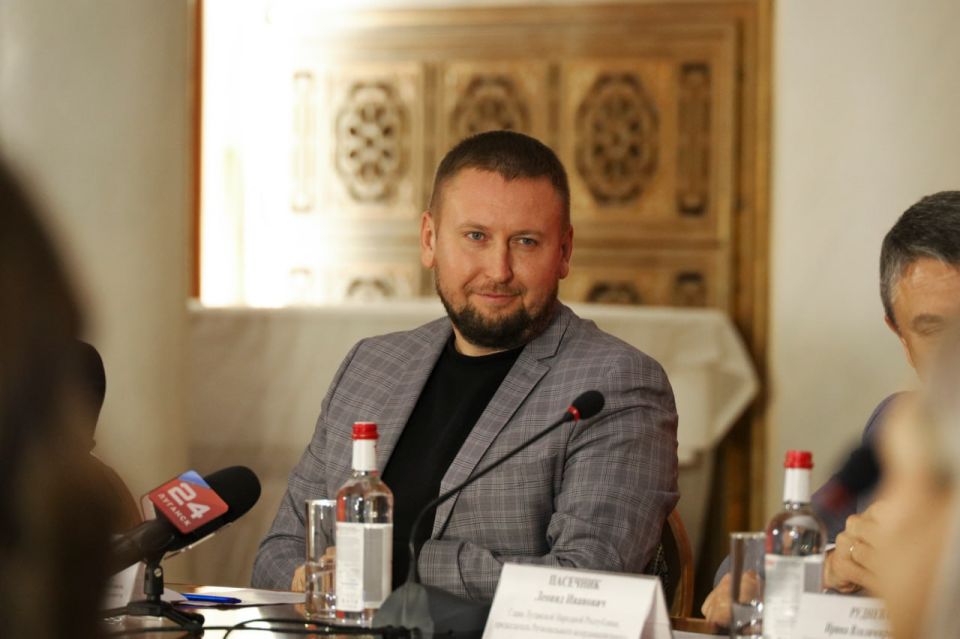 ����� ������������ ������ ������� � ��������� ���������������� ������ ��������� ������� � ��������