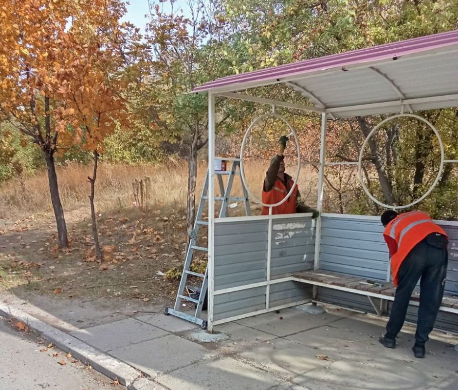 Коммунальные службы проводят работы на территории города Коммунальные службы проводят работы на территории города