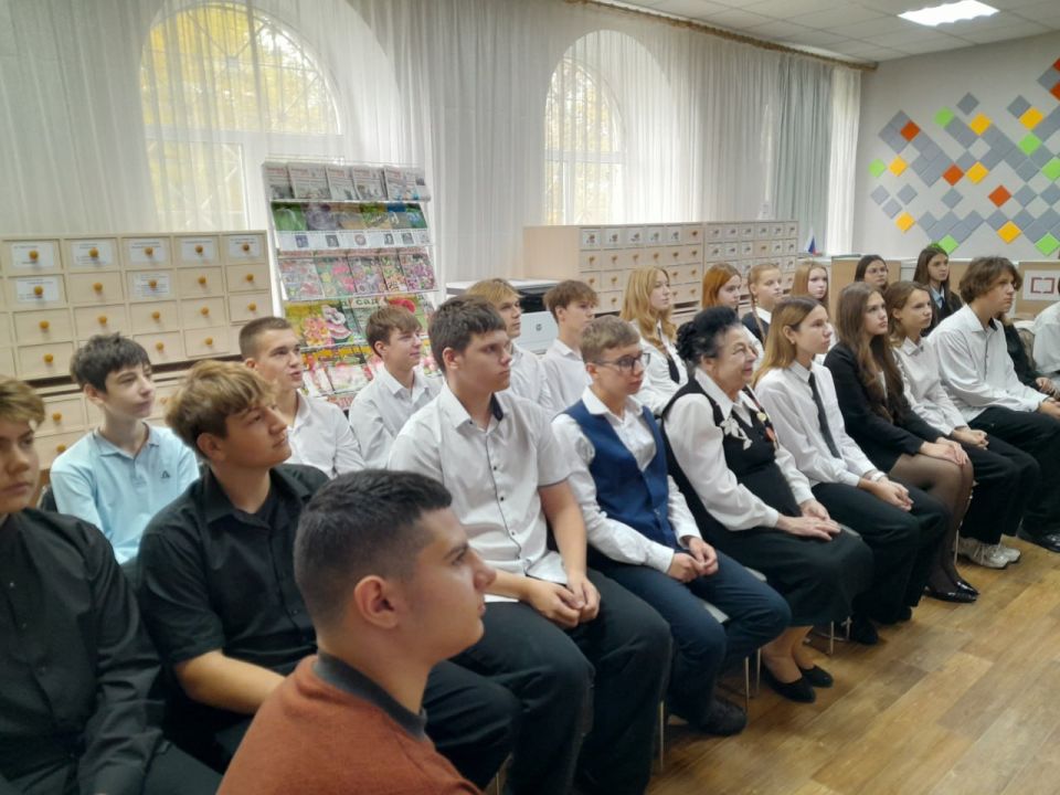 В Красном Луче состоялся исторический экскурс «Их имена в истории края» В Красном Луче состоялся исторический экскурс «Их имена в истории края»