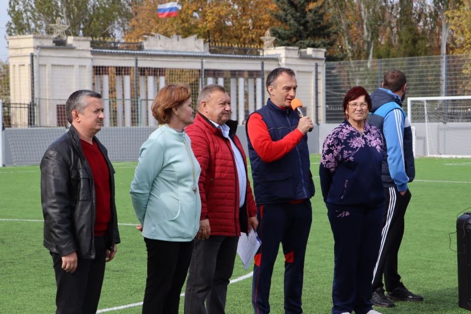 На стадионе «Победа» прошёл футбольный турнир в честь 85-летия СПЭТ На стадионе «Победа» прошёл футбольный турнир в честь 85-летия СПЭТ