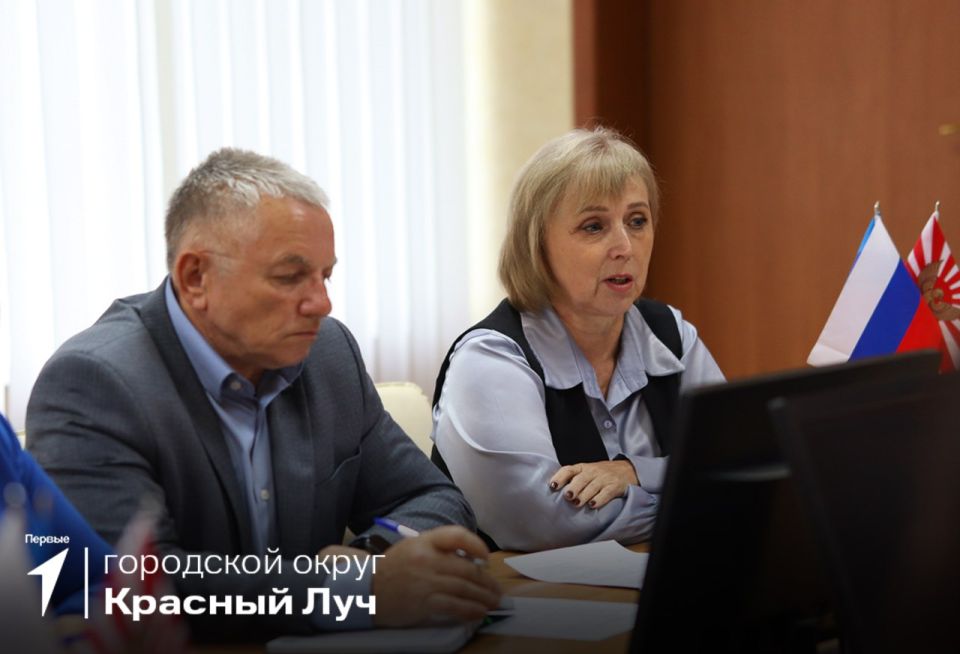 Объединяем усилия и возможности Объединяем усилия и возможности