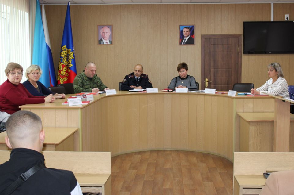 С 1 октября 2025 года началась осенняя призывная кампания, которая продлится до 31 декабря С 1 октября 2025 года началась осенняя призывная кампания, которая продлится до 31 декабря