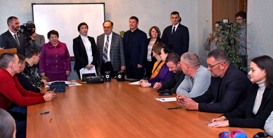 Зинаида Наден: В ЛНР стартовал первый Всероссийский агродиктант Зинаида Наден: В ЛНР стартовал первый Всероссийский агродиктант