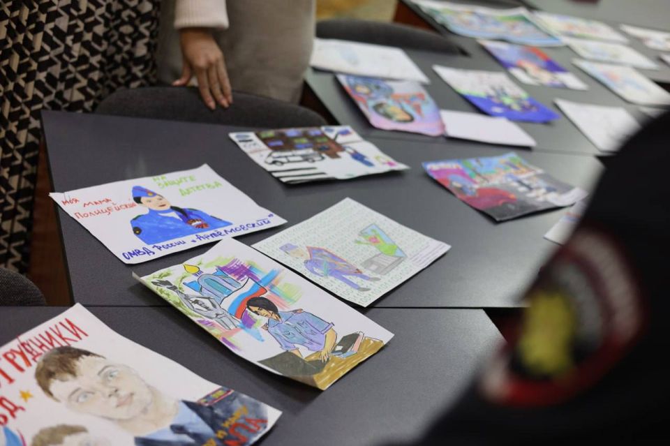 Итоги регионального этапа конкурса «Мои родители работают в полиции» подвели в МВД по Луганской Народной Республике Итоги регионального этапа конкурса «Мои родители работают в полиции» подвели в МВД по Луганской Народной Республике