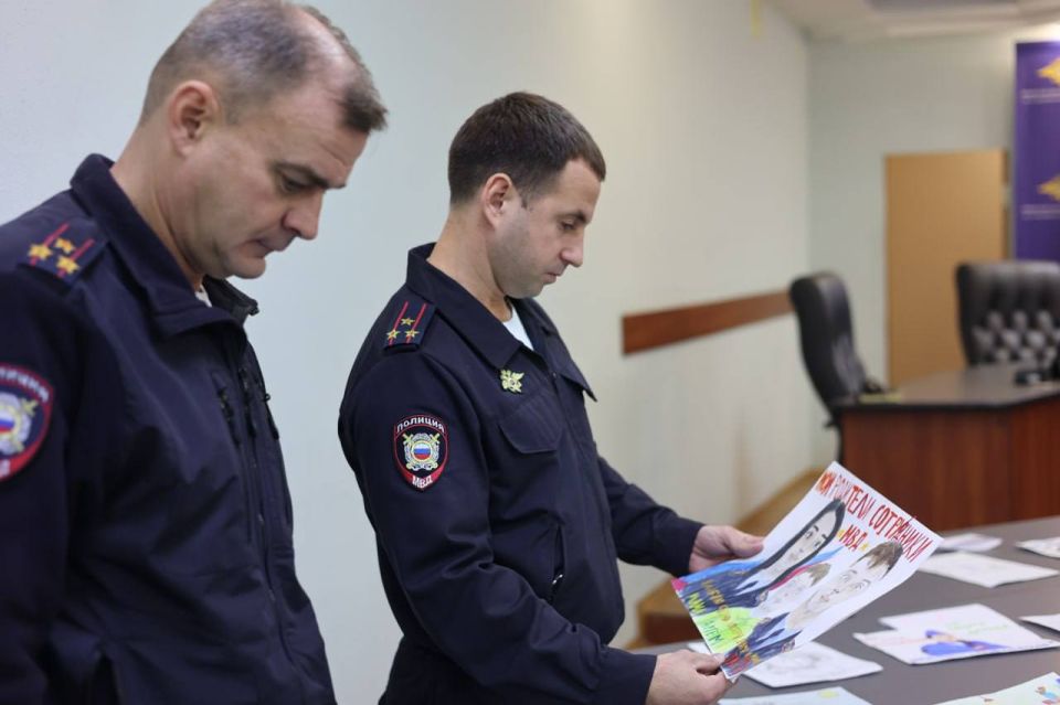 Итоги регионального этапа конкурса «Мои родители работают в полиции» подвели в МВД по Луганской Народной Республике Итоги регионального этапа конкурса «Мои родители работают в полиции» подвели в МВД по Луганской Народной Республике