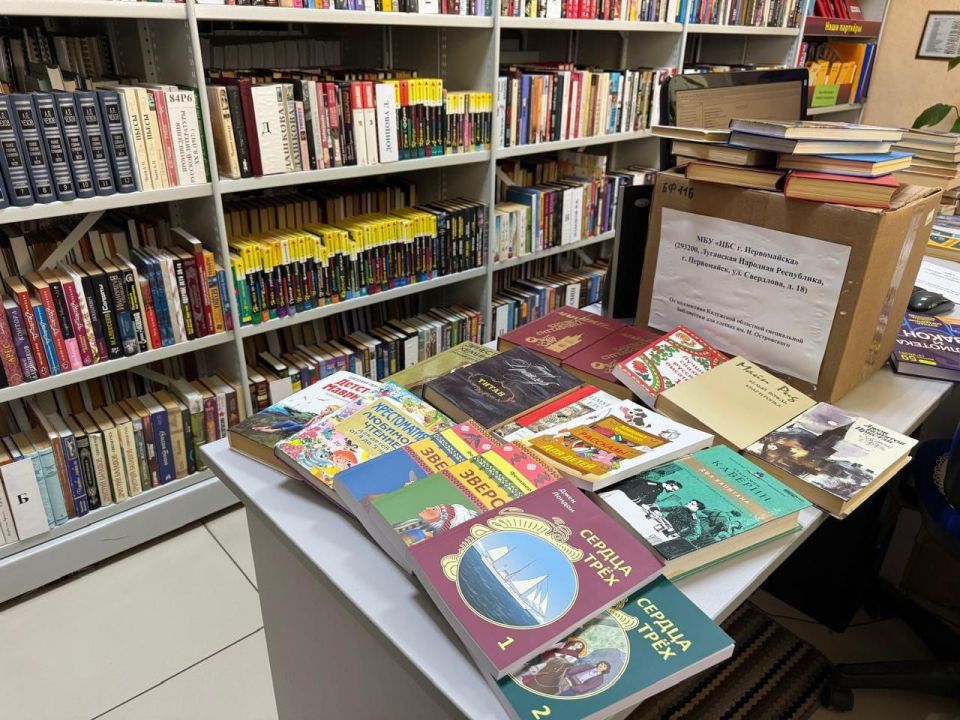 Калужане собрали партию книг для Первомайской библиотеки Калужане собрали партию книг для Первомайской библиотеки