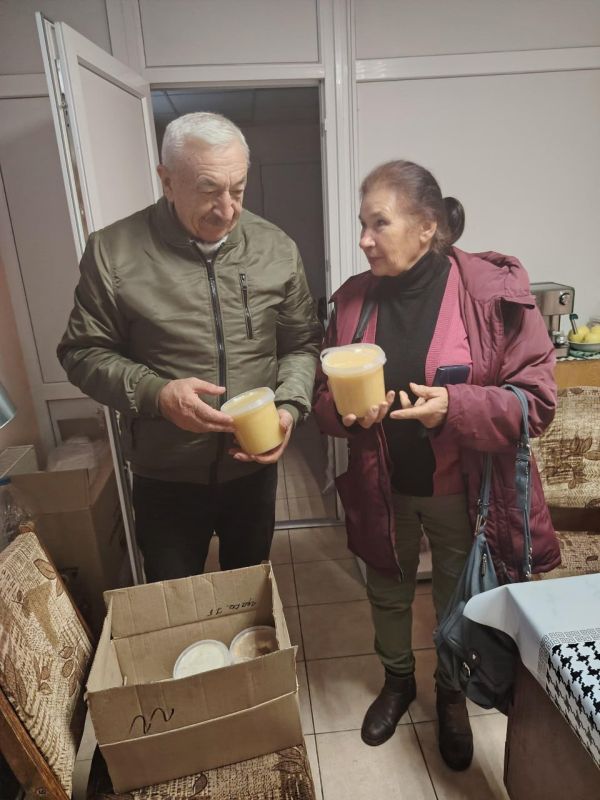 В Новоайдарский краеведческий музей тамбовчане доставили подарки