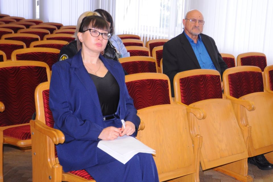 Проведено заседание Комиссии по делам несовершеннолетних и защите их прав Проведено заседание Комиссии по делам несовершеннолетних и защите их прав