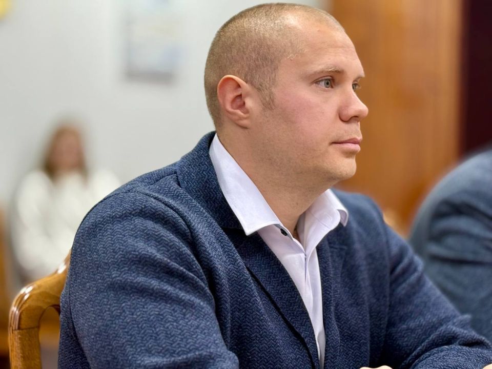 Игорь Рябушкин: В рамках регионального кадрового проекта «Герои Луганщины» ( Игорь Рябушкин: В рамках регионального кадрового проекта «Герои Луганщины» (