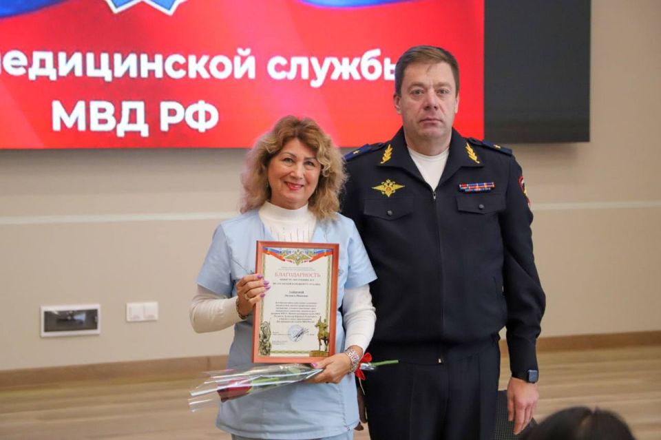 Заместитель руководителя регионального МВД поблагодарил медиков и персонал Медико-санитарной части ведомства за высокое профессиональное мастерство Заместитель руководителя регионального МВД поблагодарил медиков и персонал Медико-санитарной части ведомства за высокое профессиональное мастерство