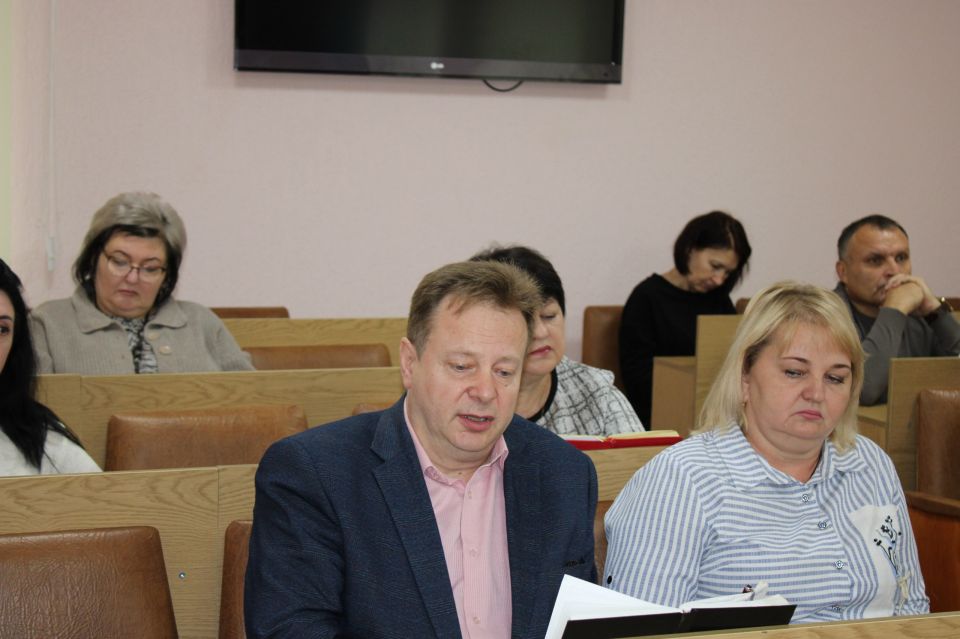 Рабочее совещание. Сегодня временно исполняющий полномочия Главы городского округа город Ровеньки Татьяна Хрипачёва провела плановое рабочее совещание с руководителями управлений администрации и структурных подразделений Рабочее совещание. Сегодня временно исполняющий полномочия Главы городского округа город Ровеньки Татьяна Хрипачёва провела плановое рабочее совещание с руководителями управлений администрации и структурных подразделений