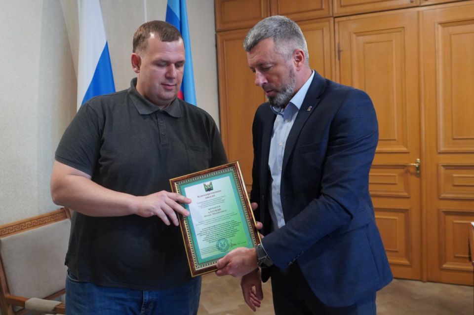 Андрей Сухачев: Встретился с Антоном Алтуховым, ведущим инженером «Управления капитального строительства» Красноярского края Андрей Сухачев: Встретился с Антоном Алтуховым, ведущим инженером «Управления капитального строительства» Красноярского края