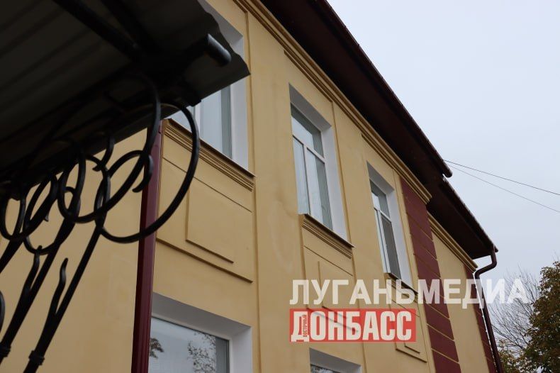 Благодаря помощи Республики Хакасия в Свердловском округе практически завершен капремонт Володарской СШ им. Олега Кошевого Благодаря помощи Республики Хакасия в Свердловском округе практически завершен капремонт Володарской СШ им. Олега Кошевого
