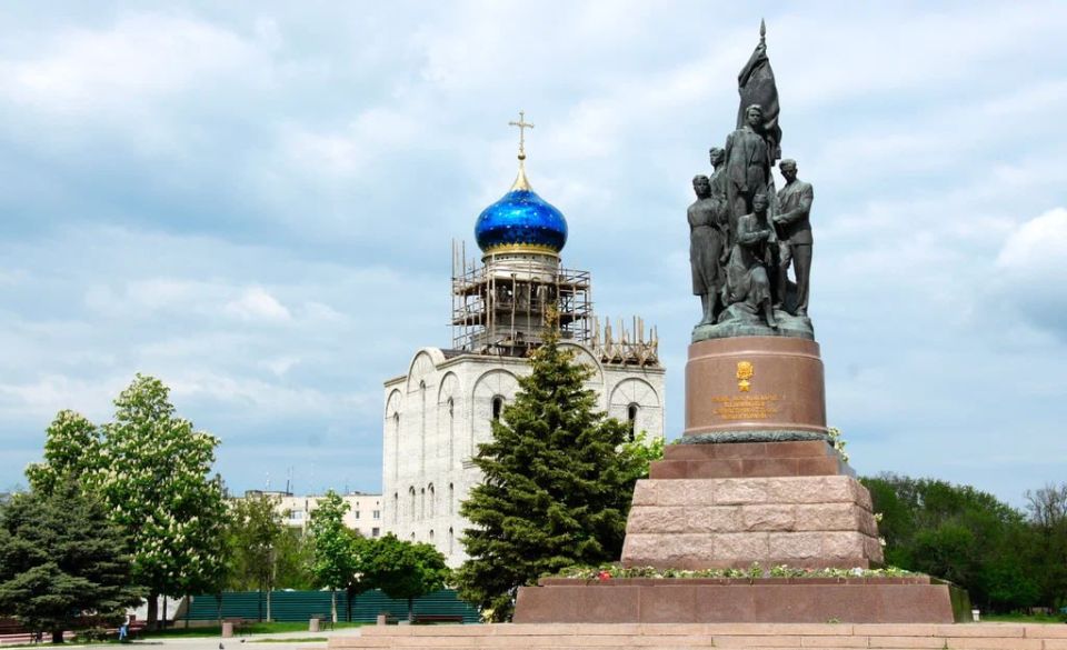 Школы, больницы, дороги: что сделано в Краснодоне за три года работы с Тюменской областью