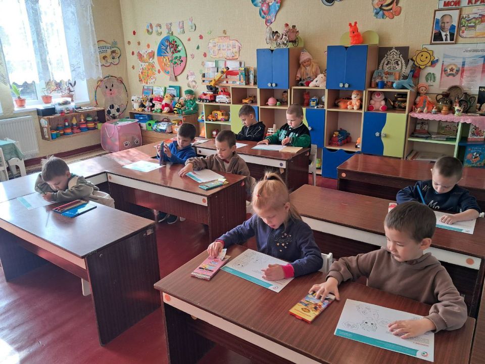 По инициативе Главы городского округа муниципальное образование городской округ город Кировск Луганской Народной Республики, в период с 29.09.2025 по 10.10.2025 года, воспитанники ГБДОУ ЛНР «Ясли сад №1 «Солнышко» приняли... По инициативе Главы городского округа муниципальное образование городской округ город Кировск Луганской Народной Республики, в период с 29.09.2025 по 10.10.2025 года, воспитанники ГБДОУ ЛНР «Ясли сад №1 «Солнышко» приняли...