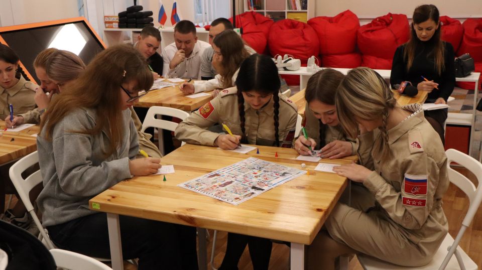 Ровеньковские юнармейцы: Урок мужества из Заполярья! Ровеньковские юнармейцы: Урок мужества из Заполярья!