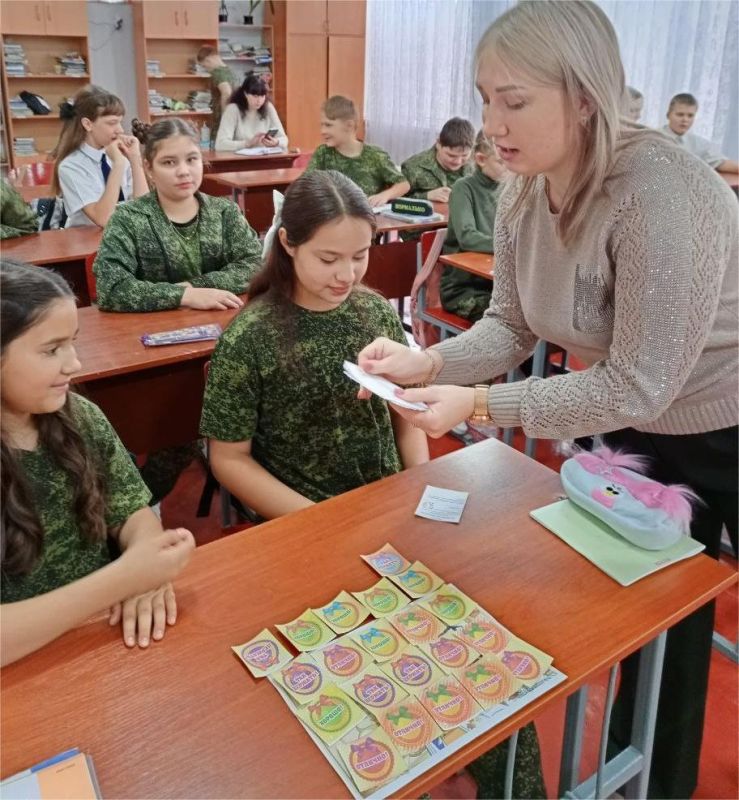 Увлекательное мероприятие «На чистом русском» в Ясеновской гимназии №2 Увлекательное мероприятие «На чистом русском» в Ясеновской гимназии №2