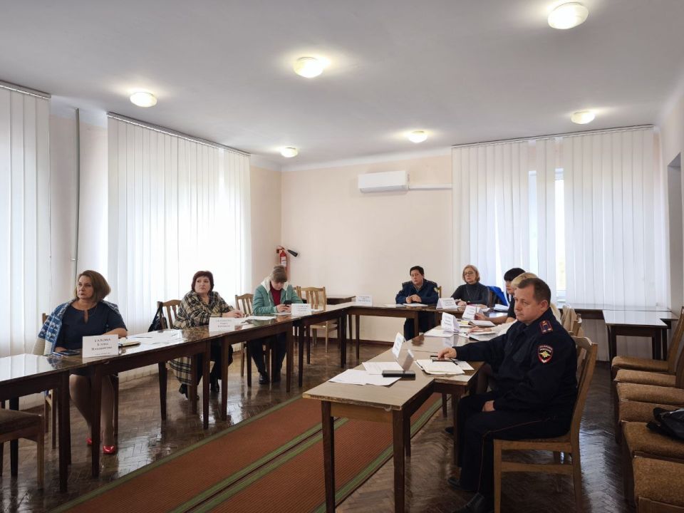 Безнадзорность - под контроль Безнадзорность - под контроль