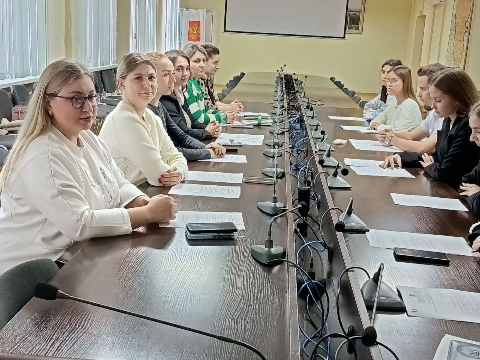 Андрей Рубанцов: Заседание Молодежного совета состоялось в Ровеньках Андрей Рубанцов: Заседание Молодежного совета состоялось в Ровеньках