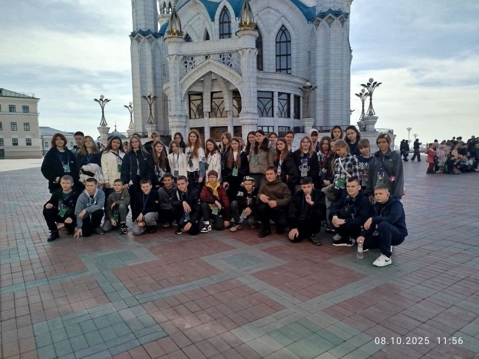 Ребята из Станично-Луганского округа побывали в увлекательном путешествии в г. Казань по программе "Культурная карта 4+85" Ребята из Станично-Луганского округа побывали в увлекательном путешествии в г. Казань по программе "Культурная карта 4+85"