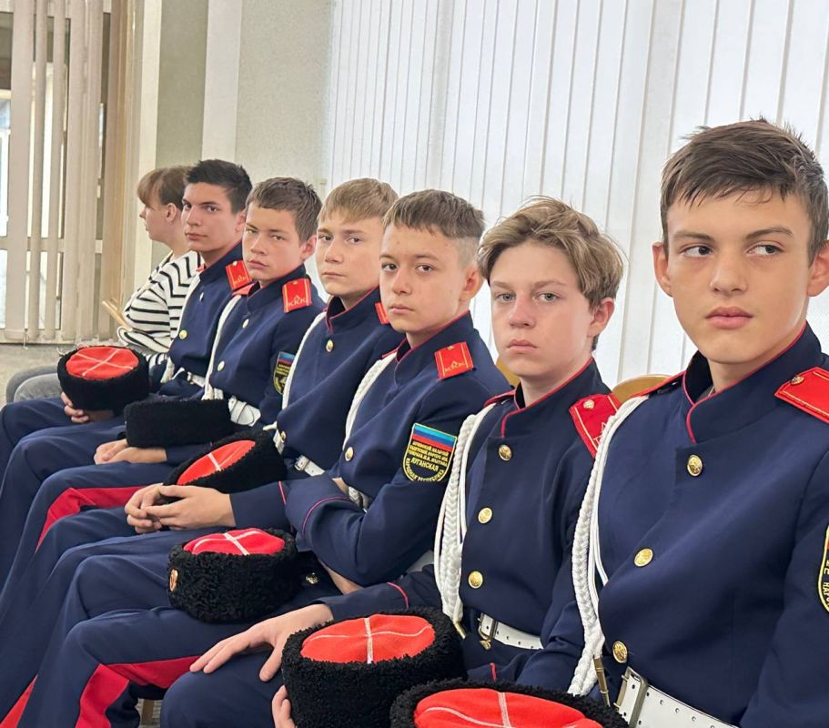 Иван Кусов: В рамках форума «Образование и казачество: соработничество на благо Отечества» подписали соглашение о сотрудничестве между Министерством образования ЛНР и Департаментом по вопросам казачества и кадетских учебных... Иван Кусов: В рамках форума «Образование и казачество: соработничество на благо Отечества» подписали соглашение о сотрудничестве между Министерством образования ЛНР и Департаментом по вопросам казачества и кадетских учебных...