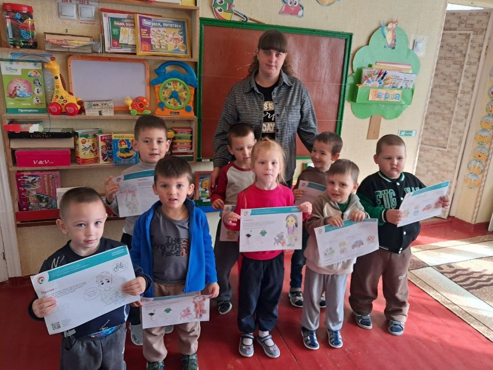 По инициативе Главы городского округа муниципальное образование городской округ город Кировск Луганской Народной Республики, в период с 29.09.2025 по 10.10.2025 года, воспитанники ГБДОУ ЛНР «Ясли сад №1 «Солнышко» приняли... По инициативе Главы городского округа муниципальное образование городской округ город Кировск Луганской Народной Республики, в период с 29.09.2025 по 10.10.2025 года, воспитанники ГБДОУ ЛНР «Ясли сад №1 «Солнышко» приняли...