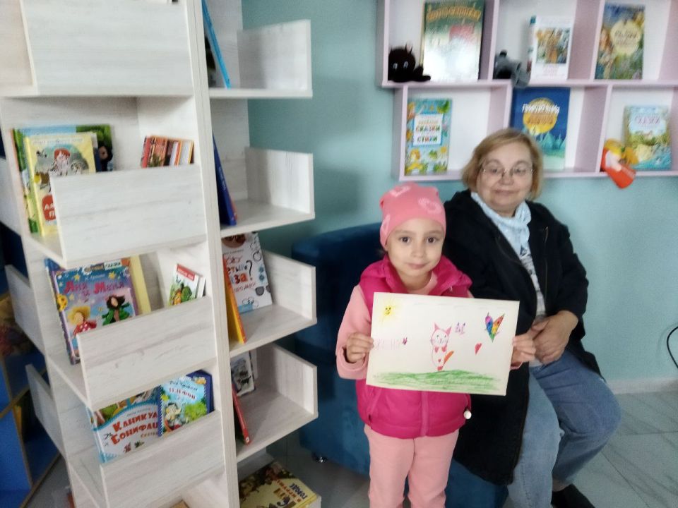 "Семейный выходной в модельной библиотеке: читаем вместе!" "Семейный выходной в модельной библиотеке: читаем вместе!"