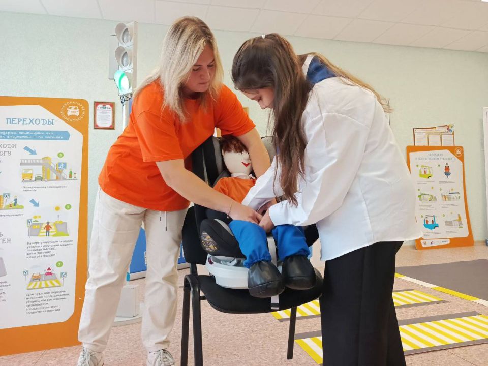 В Беловодске сотрудники Госавтоинспекции провели профилактическое мероприятие В Беловодске сотрудники Госавтоинспекции провели профилактическое мероприятие