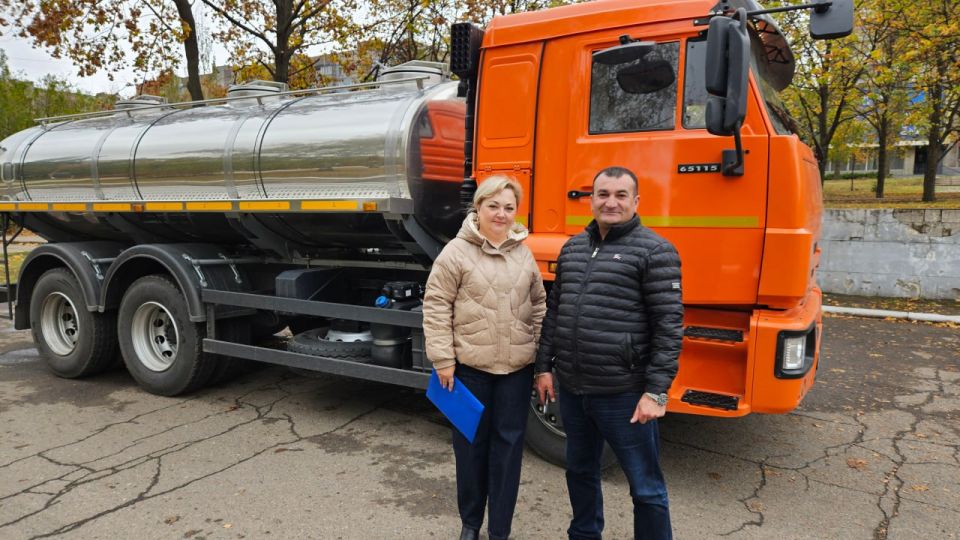 Светлана Гребенькова: Парк спецтехники Алчевска обновляется Светлана Гребенькова: Парк спецтехники Алчевска обновляется