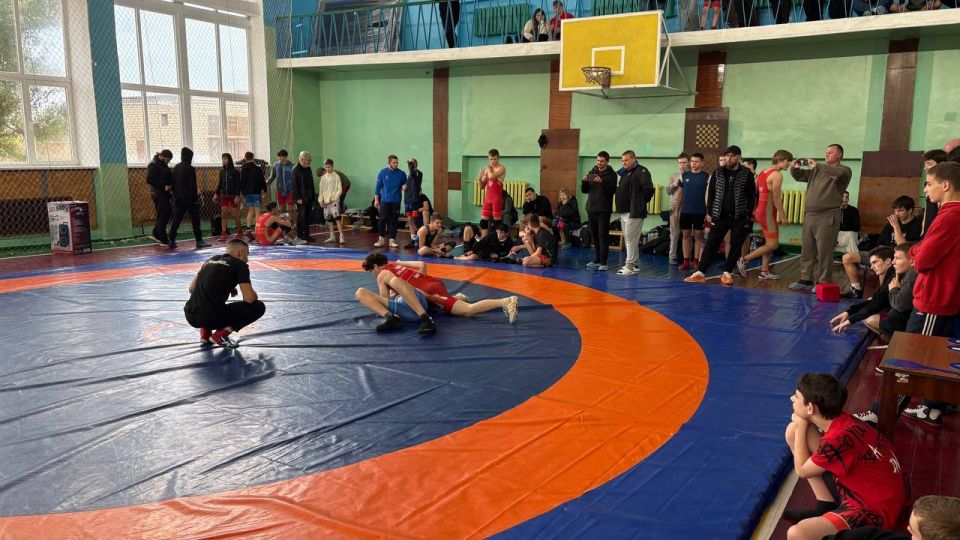 В Антраците состоялся масштабный спортивный праздник — Республиканский турнир по вольной борьбе памяти Мастера Спорта СССР Николая Михайловича Дьяченко В Антраците состоялся масштабный спортивный праздник — Республиканский турнир по вольной борьбе памяти Мастера Спорта СССР Николая Михайловича Дьяченко