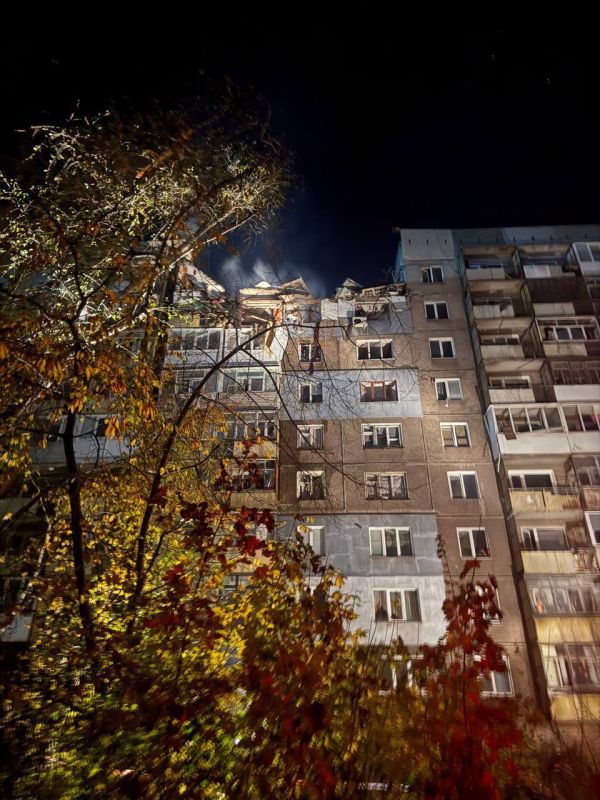 В Алчевске произошел взрыв в многоэтажном доме В Алчевске произошел взрыв в многоэтажном доме