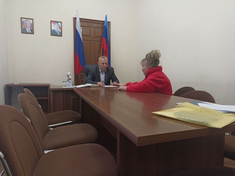 Личный прием граждан провел заместитель главы Администрации Луганска Владимир Воронин Личный прием граждан провел заместитель главы Администрации Луганска Владимир Воронин