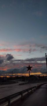 Какой сегодня в ЛНР потрясающий закат