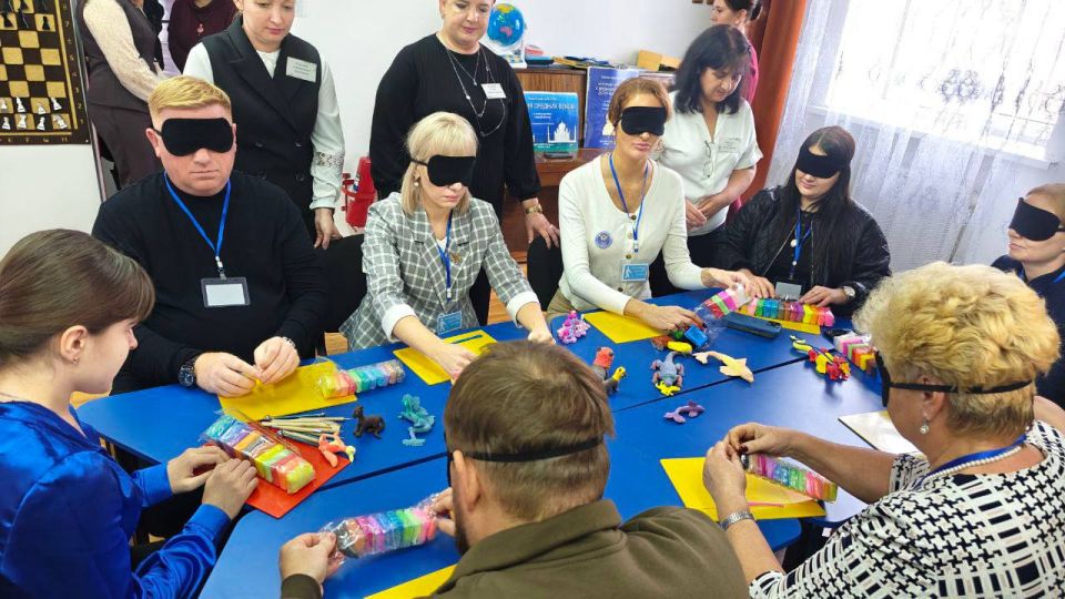 Инна Швенк: В преддверии Международного дня белой трости посетила ГУ «Республиканский учебно-реабилитационный центр» Инна Швенк: В преддверии Международного дня белой трости посетила ГУ «Республиканский учебно-реабилитационный центр»