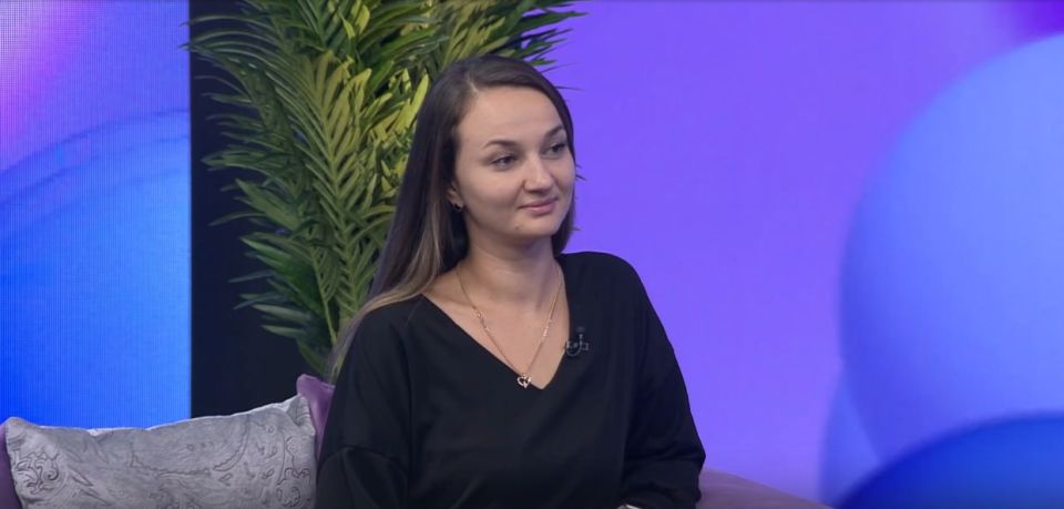 Гостем программы «Утро Донбасса» на телеканале «Луганск 24» стала и. о. начальника отдела подготовки специалистов по оказанию первой помощи, инструктор, врач скорой медицинской помощи Луганского центра медицины катастроф... Гостем программы «Утро Донбасса» на телеканале «Луганск 24» стала и. о. начальника отдела подготовки специалистов по оказанию первой помощи, инструктор, врач скорой медицинской помощи Луганского центра медицины катастроф...