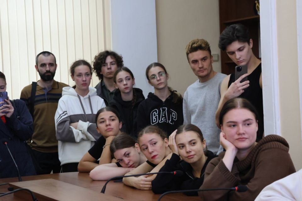 ����� �������� ������ ������� ���������� ������� � �������� ������������ ��������