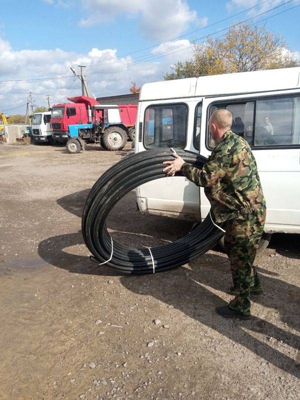 РАБОТНИКИ КОММУНАЛЬНОГО ФРОНТА ТРУДЯТСЯ ДЛЯ НАШЕГО КОМФОРТА РАБОТНИКИ КОММУНАЛЬНОГО ФРОНТА ТРУДЯТСЯ ДЛЯ НАШЕГО КОМФОРТА