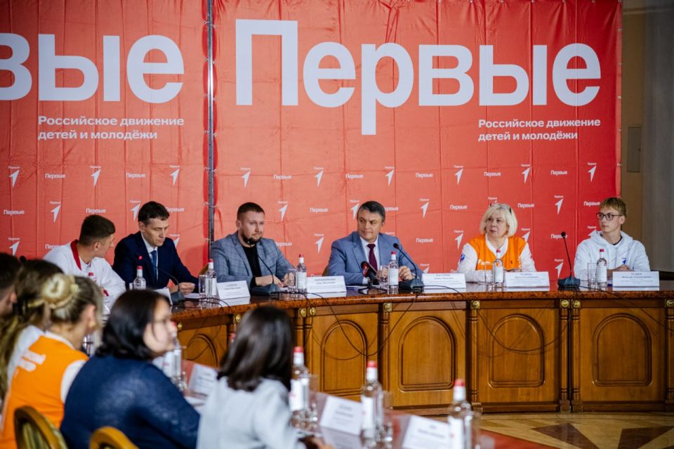 Под председательством Главы ЛНР прошел Региональный Координационный совет Движения Первых Под председательством Главы ЛНР прошел Региональный Координационный совет Движения Первых
