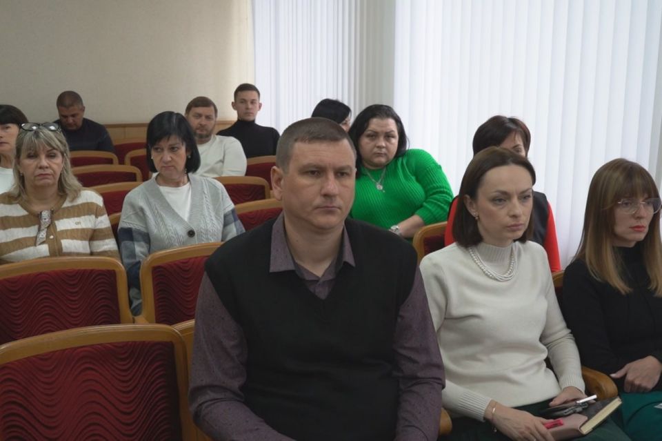 Андрей Сухачев: Наиболее актуальные вопросы рассмотрели на еженедельном аппаратном совещании Андрей Сухачев: Наиболее актуальные вопросы рассмотрели на еженедельном аппаратном совещании