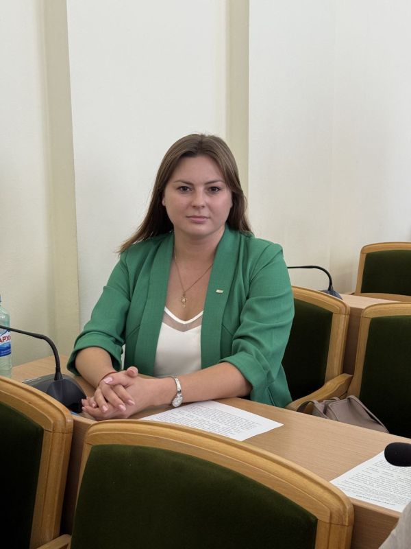 В рамках приема граждан депутаты продолжают решать актуальные вопросы жителей республики В рамках приема граждан депутаты продолжают решать актуальные вопросы жителей республики