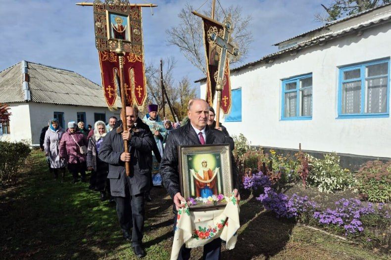 В селе Медвежанка прошла Божественная литургия по случаю праздника Покровы В селе Медвежанка прошла Божественная литургия по случаю праздника Покровы