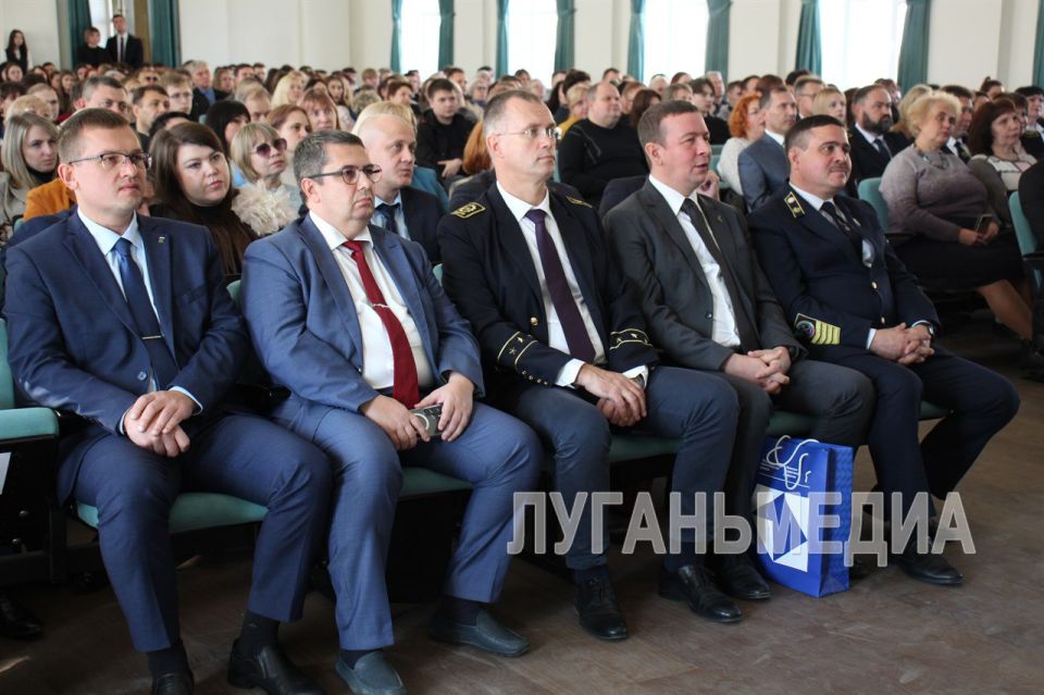Алчевскому Донбасскому государственному техническом университету – 68! Алчевскому Донбасскому государственному техническом университету – 68!