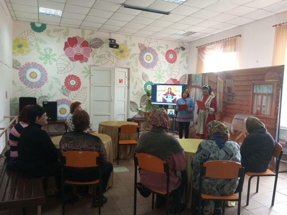 "Покровские посиделки" согрели теплом и радостью в Пролетарском Доме культуры! "Покровские посиделки" согрели теплом и радостью в Пролетарском Доме культуры!