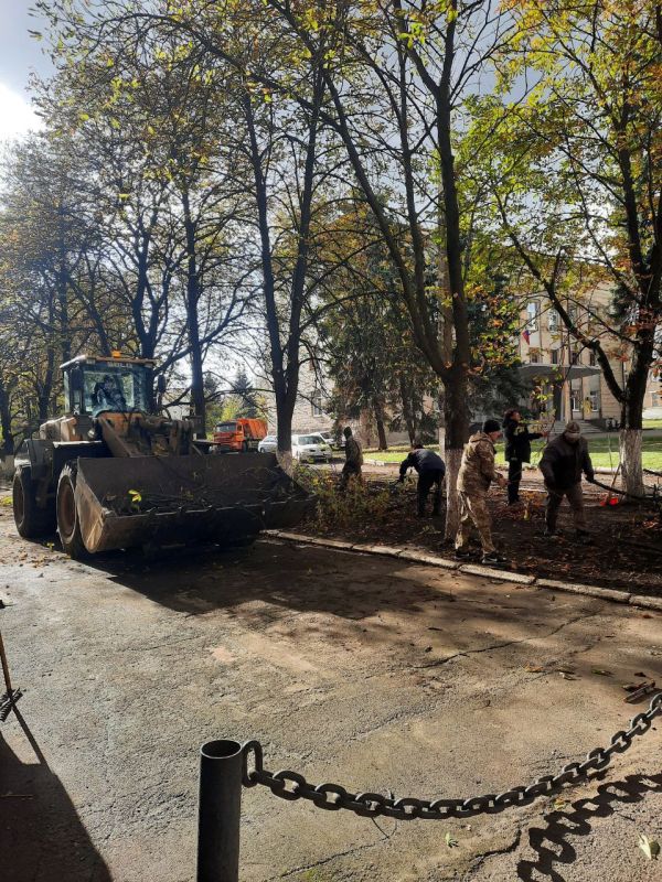 Муниципальное унитарное предприятие «СКАТ» выполняет работы по благоустройству городского округа город Ровеньки